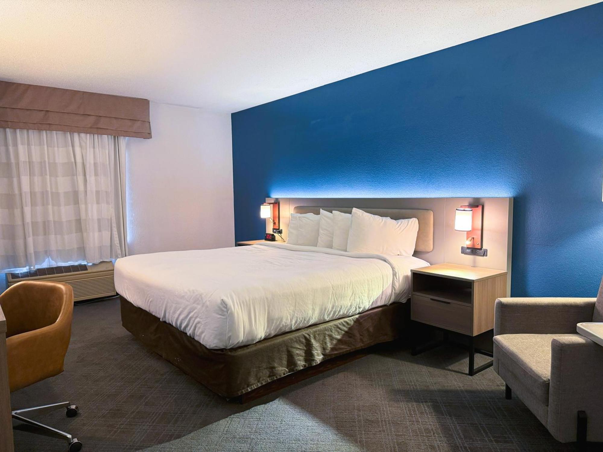 Comfort Inn & Suites Sheboygan I-43 Екстер'єр фото