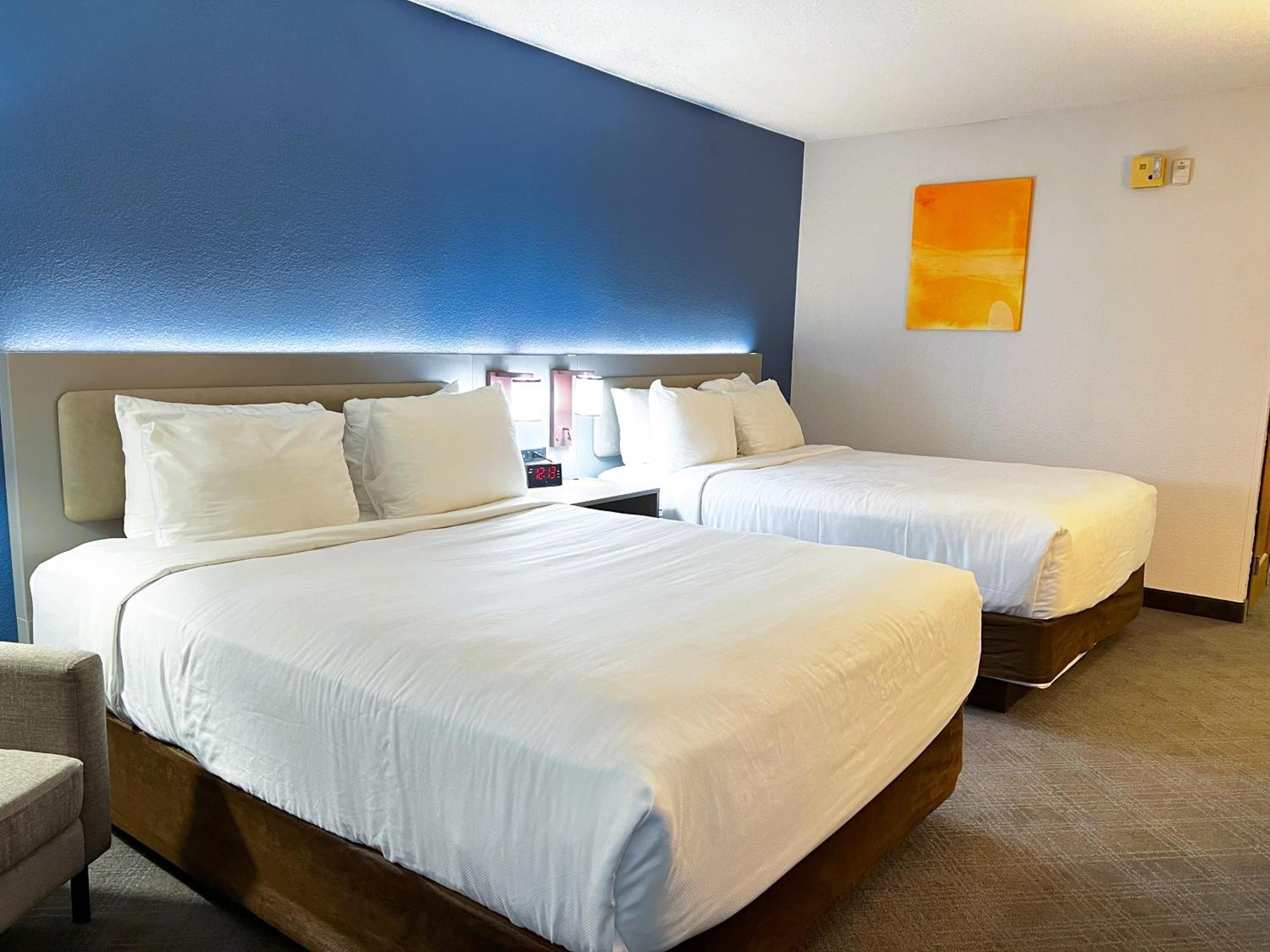 Comfort Inn & Suites Sheboygan I-43 Екстер'єр фото