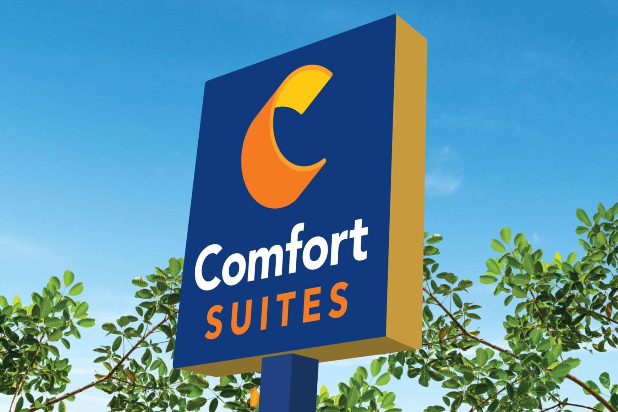 Comfort Inn & Suites Sheboygan I-43 Екстер'єр фото