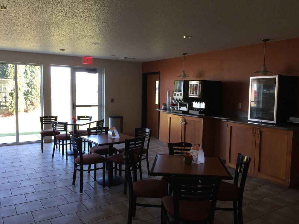 Comfort Inn & Suites Sheboygan I-43 Екстер'єр фото