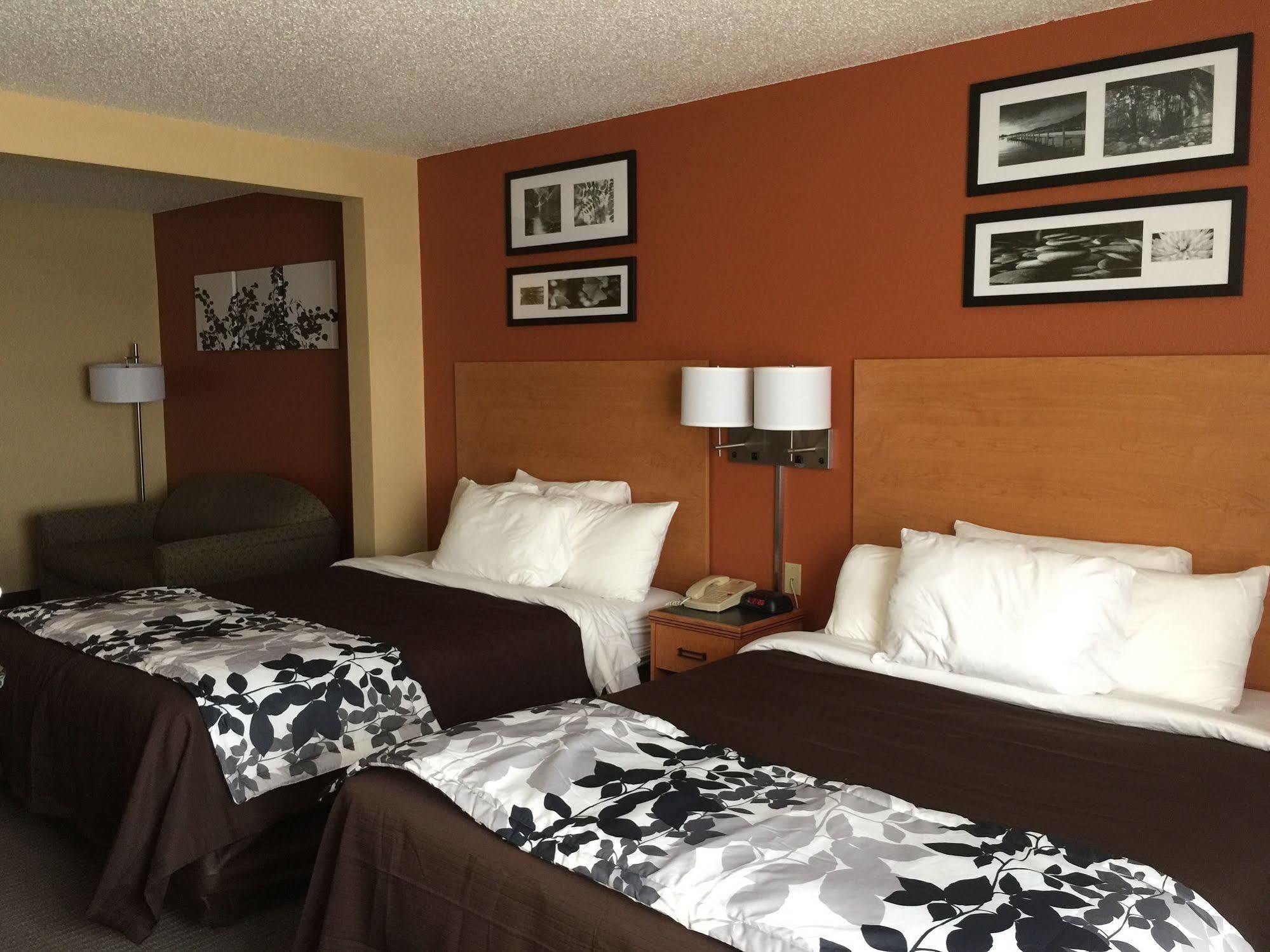 Comfort Inn & Suites Sheboygan I-43 Екстер'єр фото