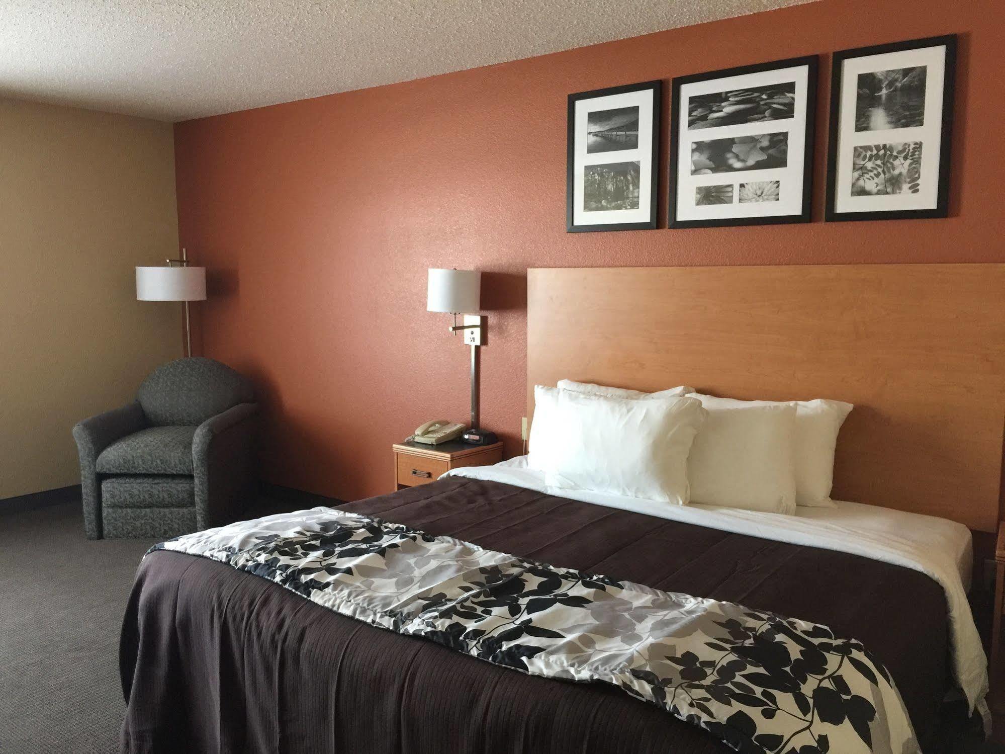Comfort Inn & Suites Sheboygan I-43 Екстер'єр фото