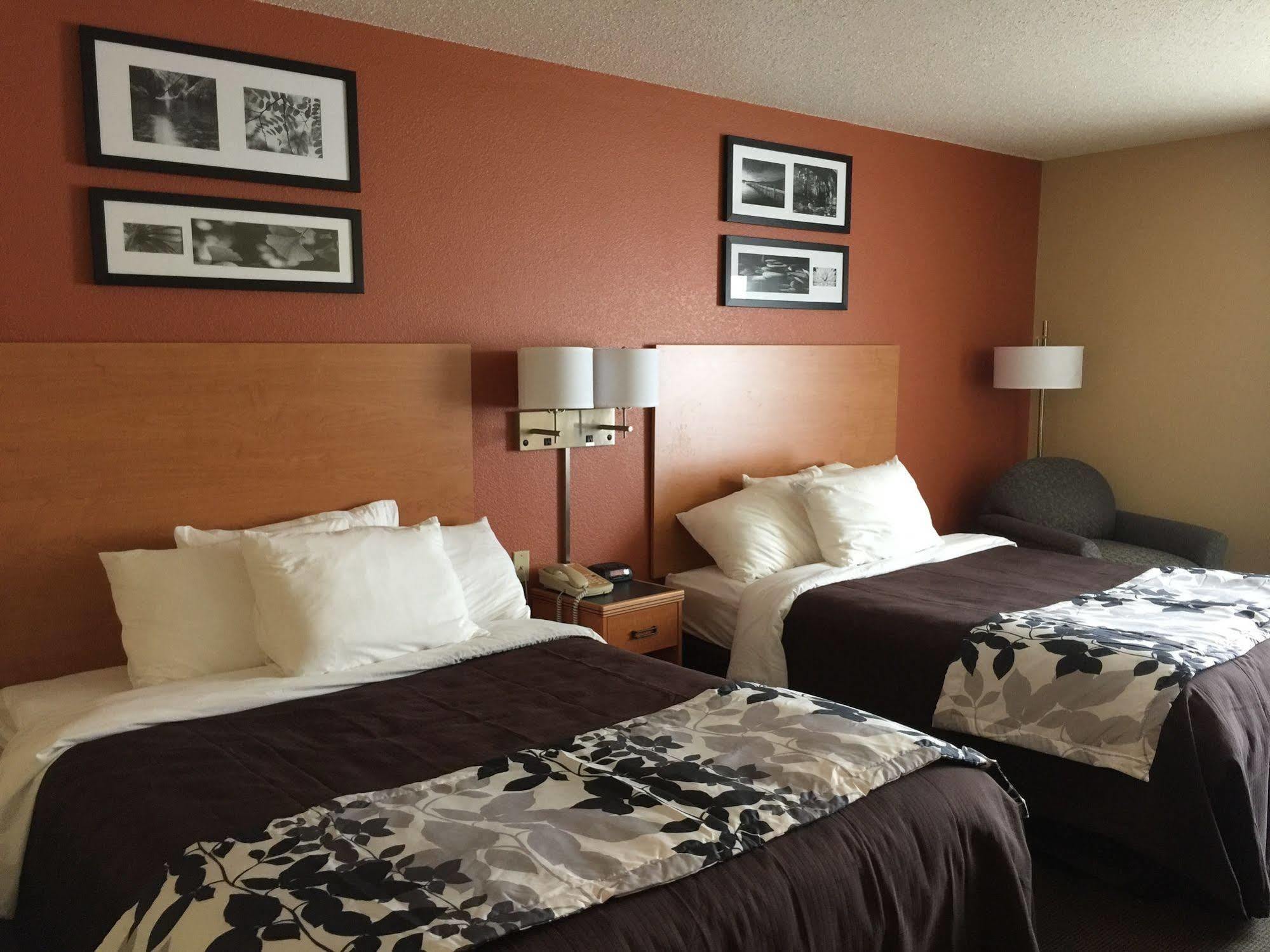 Comfort Inn & Suites Sheboygan I-43 Екстер'єр фото