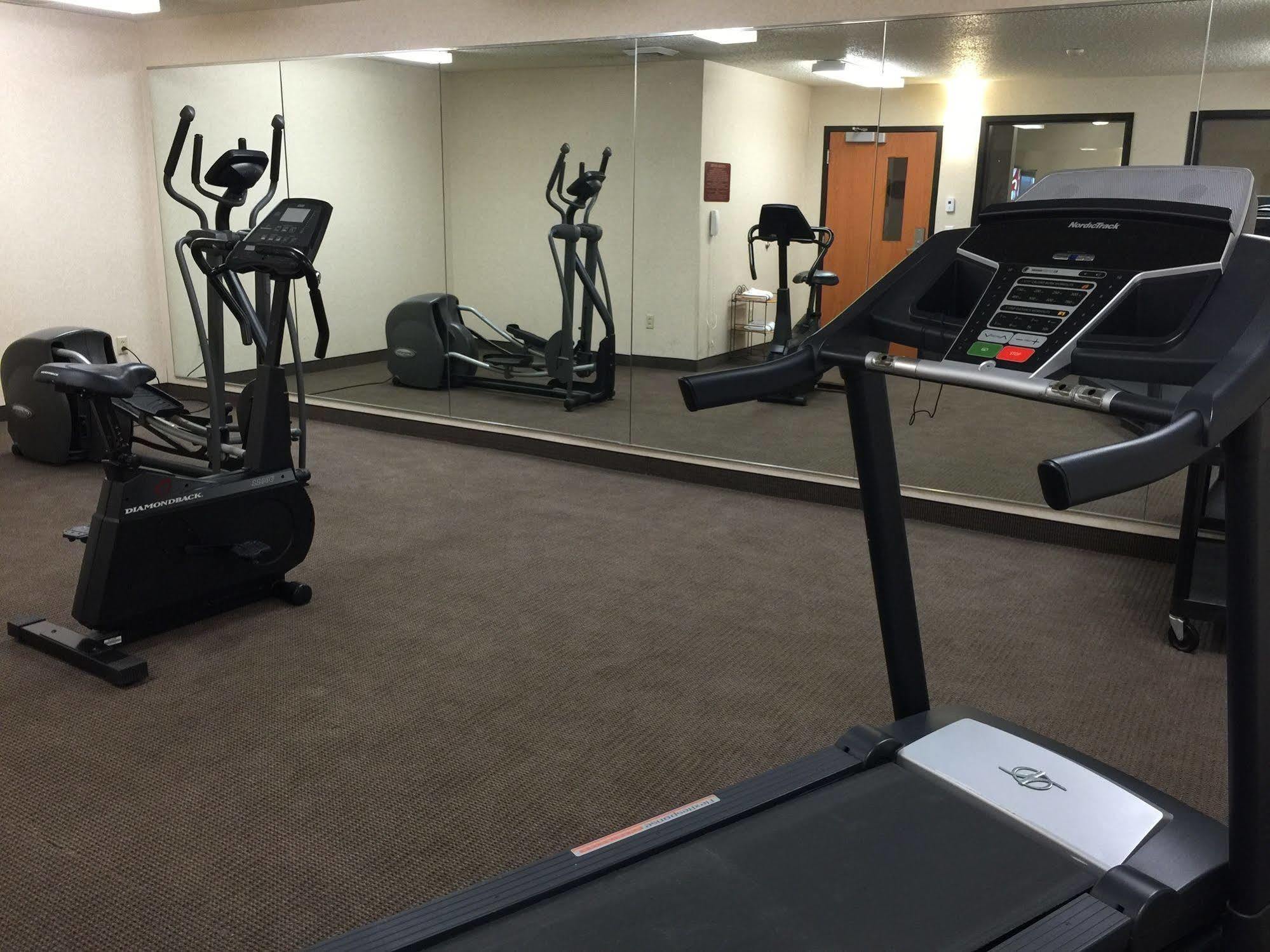 Comfort Inn & Suites Sheboygan I-43 Екстер'єр фото